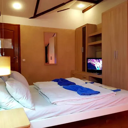 Sun Hotel