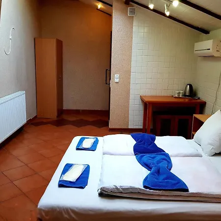 Sun Hotel